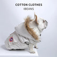 Bild in die Galerie laden, Designer Winterjacke für Hunde – Warme, stylische Hundejacke mit Kapuze für kleine, mittlere und große Hunde 
