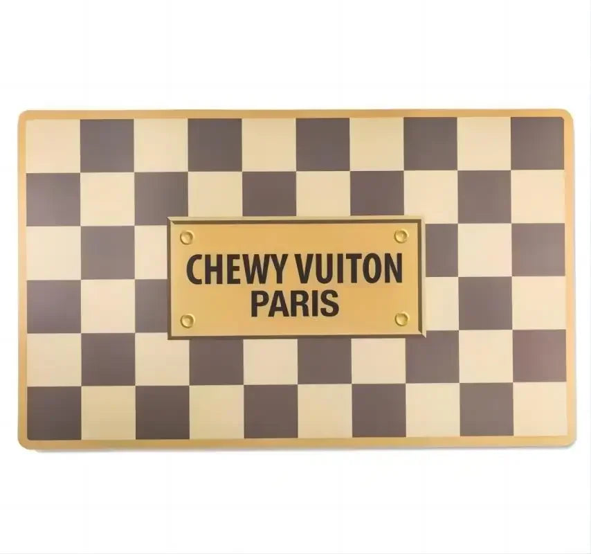 Chewy Vuiton – Napfset mit Luxus-Print für stilvolle Hunde