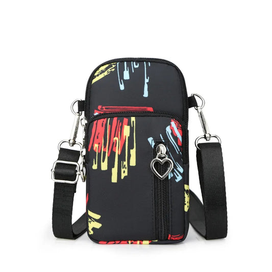 Damen Gassi-Tasche Nylon Wasserdicht – Stylische Umhängetasche mit Kotbeutelspender, Leckerli-Fach & viel Stauraum für Spaziergänge mit Hund