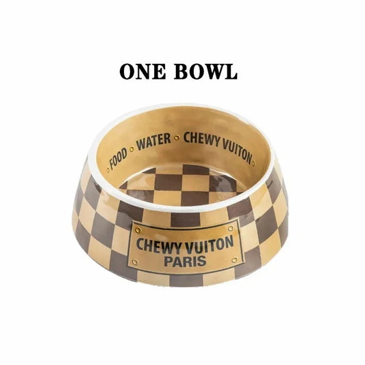 Chewy Vuiton – Napfset mit Luxus-Print für stilvolle Hunde