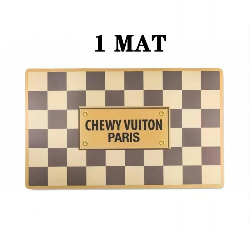 Chewy Vuiton – Napfset mit Luxus-Print für stilvolle Hunde